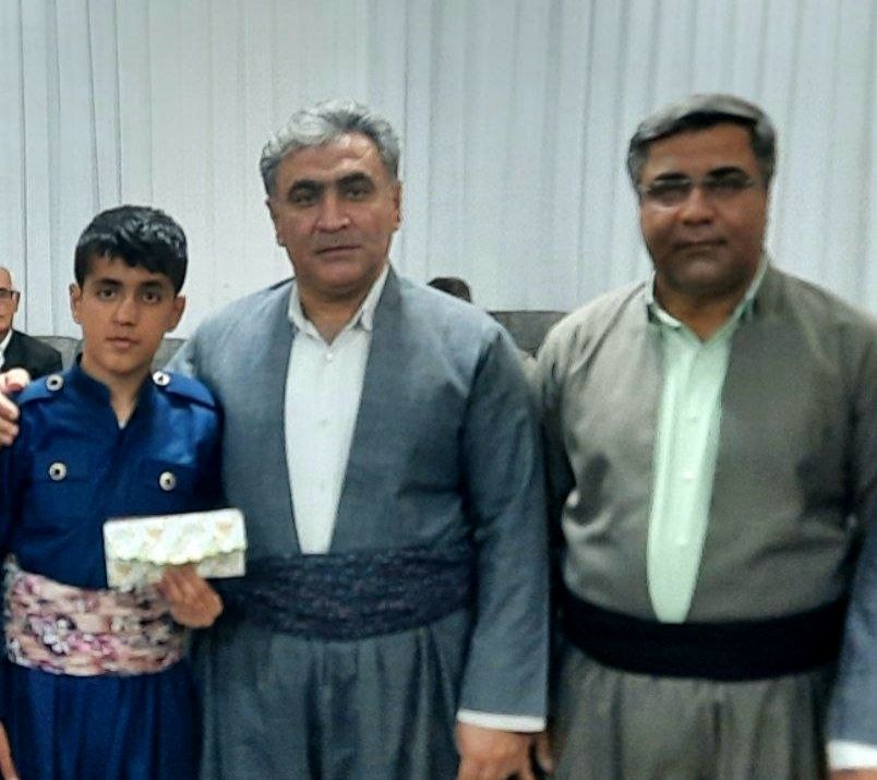 درخشش دانش‌آموز جوانرودی در حفظ کامل قرآن کریم