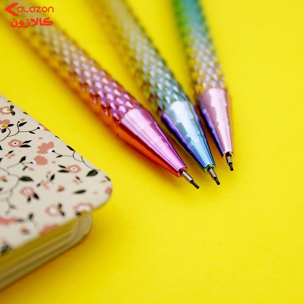 مداد نوکی 0.5 میلی متری مدل هولوگرامی کد MP-2076